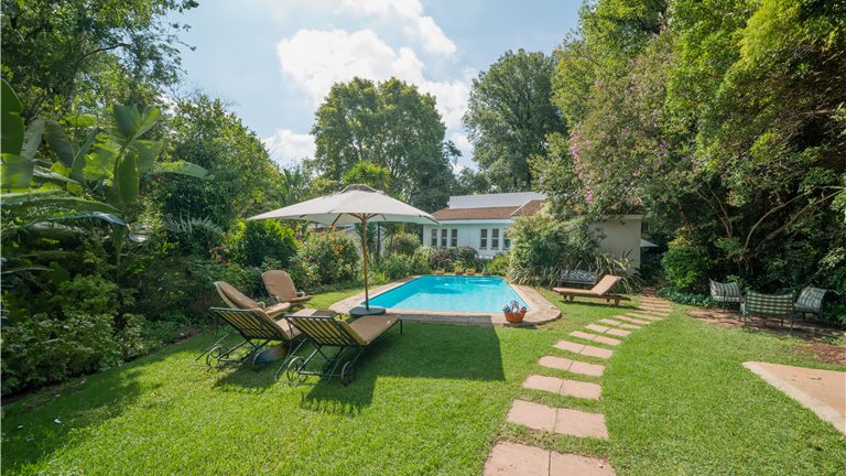 Article Image for Established Boutique Hospitality In Beautiful Orchards