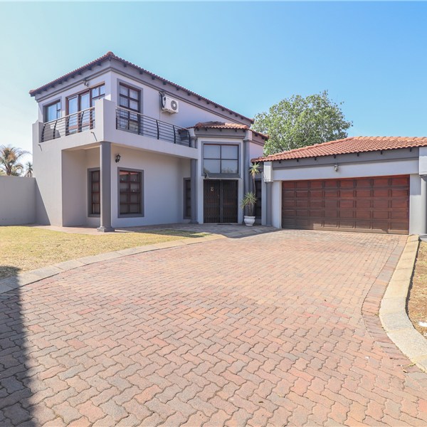Emfuleni Golf Estate , 1 Cherry Street, Emfuleni Golf &  Country Estate - Ref: f108773, Vanderbijlpark, Gauteng