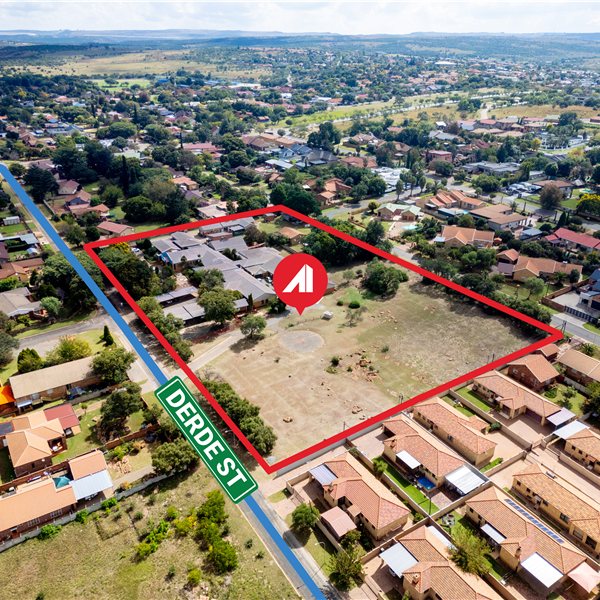 Fochville Private Hospital , 10 & 12 Derde Street , Fochville - Property Ref: f108459, Fochville , Gauteng