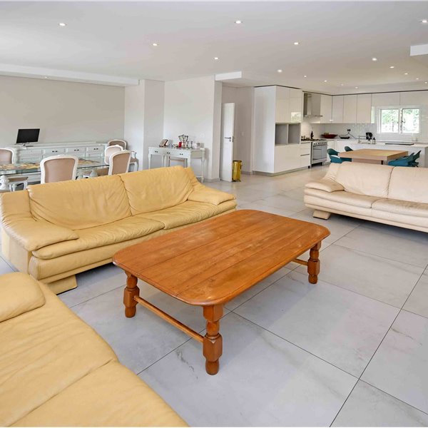 Silver Keys, 10 Scott Street , Waverley - Property Ref: f108146, Johannesburg , Gauteng