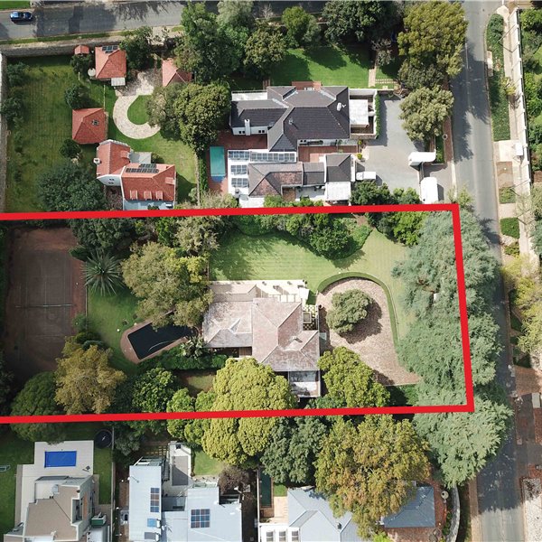 Westcliff - Deceased Estate - Estate Number 027171/2023  - 3955m² Stand 