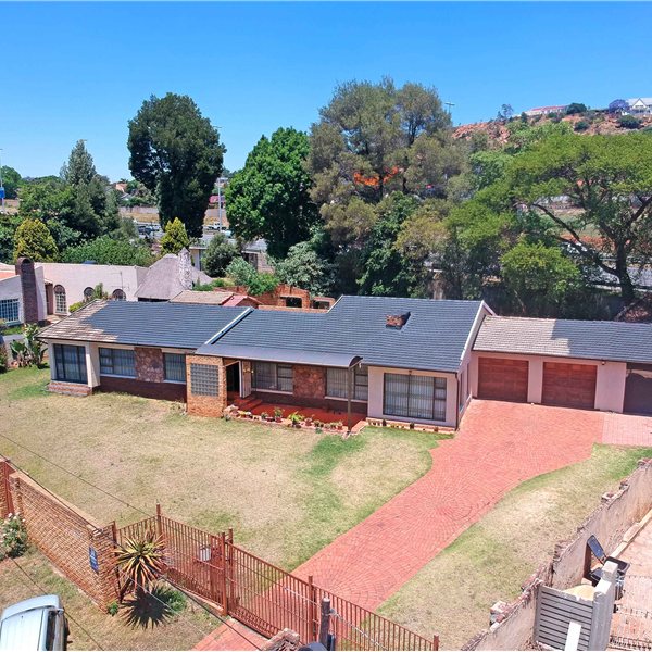 12 Glenlea Avenue , Quellerina - Property Ref: f108640, Roodepoort, Gauteng