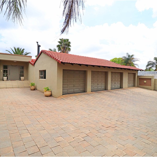 14A Angus Road, Bryanston West Ext 19 - Property Ref: f108886, Sandton , Gauteng