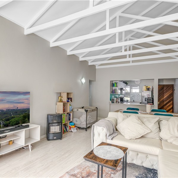 Elton Oaks, 17 Sally's Alley , Elton Hill - Property Ref: f108739, Johannesburg, Gauteng