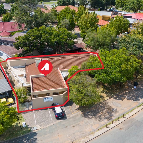 Fresenius Medical Care Centre, 18 NJ Van De Merwe Street,  Sasolburg - property Ref: f108113,  Sasolburg, Free State