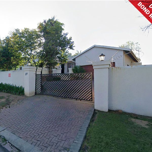 19 Felicity Crescent , Douglasdale - Property Ref: f108643, Sandton , Gauteng