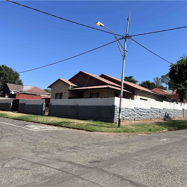 227 Park Street , Jeppestown - Property Ref: F108023, Johanneburg , Gauteng