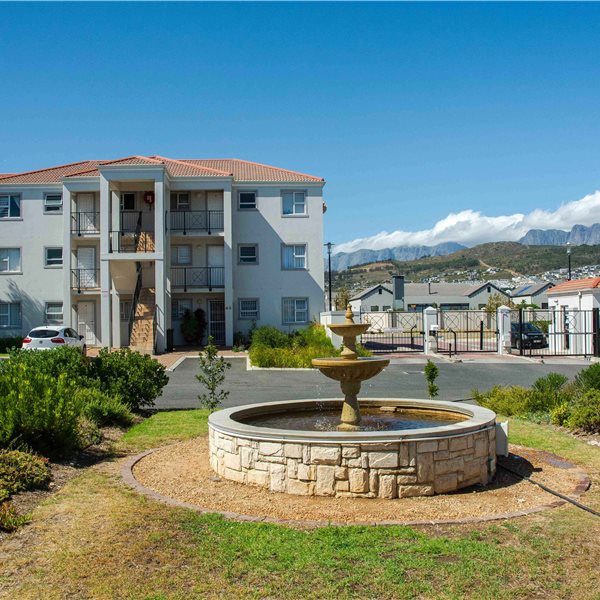 Somerset Place , 26 Derrick Drive, Heritage Park, Cape Town , Western Cape