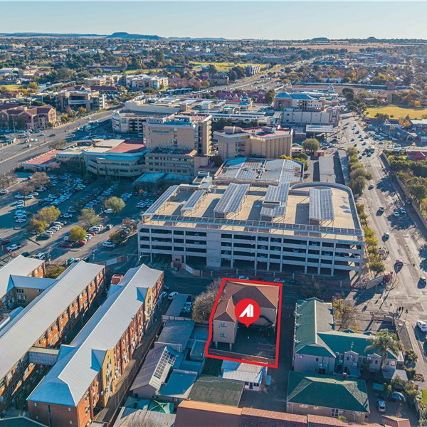 Tuscany Lodge, 3 3rd Avenue , Westdene - Property Ref: f108498, Bloemfontein, Free State