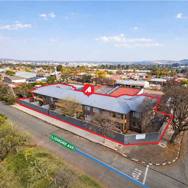 Pam's Philerni Court, 48 Lismore Avenue , Crosby - Property Ref: f108859, Johannesburg , Gauteng