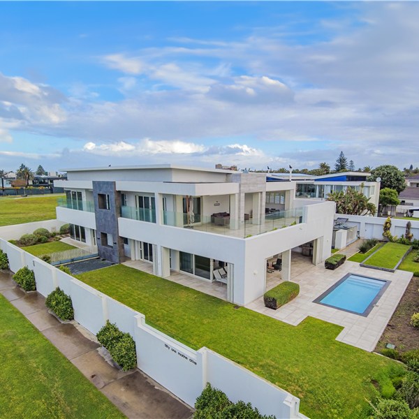 51 Marine Drive , Summerstrand - Property Ref: f108713, Gqeberha, Eastern Cape
