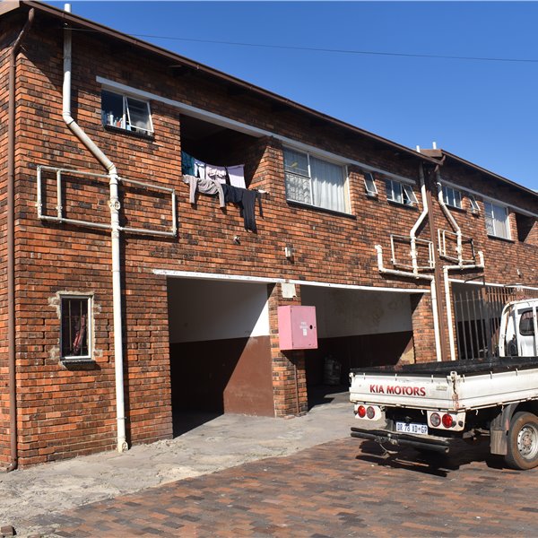 David Heights , 53 Bellavista Road , West Turffontein - Property Ref: , Johannesburg , Gauteng