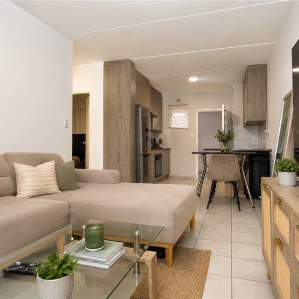 Parklands North – Tenanted 2-Bedroom Ground-Floor Apartment in The Eden