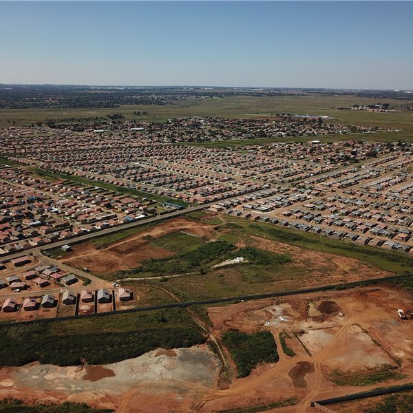 East Central Road, Windmill Park Ext 21, Johannesburg , Gauteng