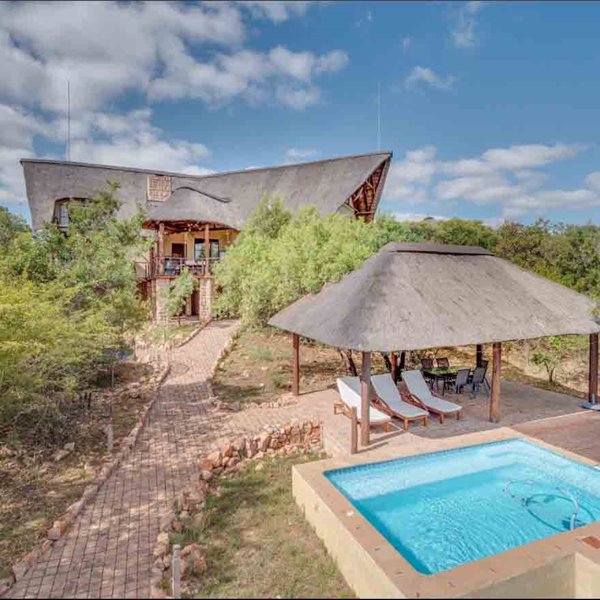 Bela Bela - 6 Bedroom Bushveld Villa For Sale In Zebula Estate